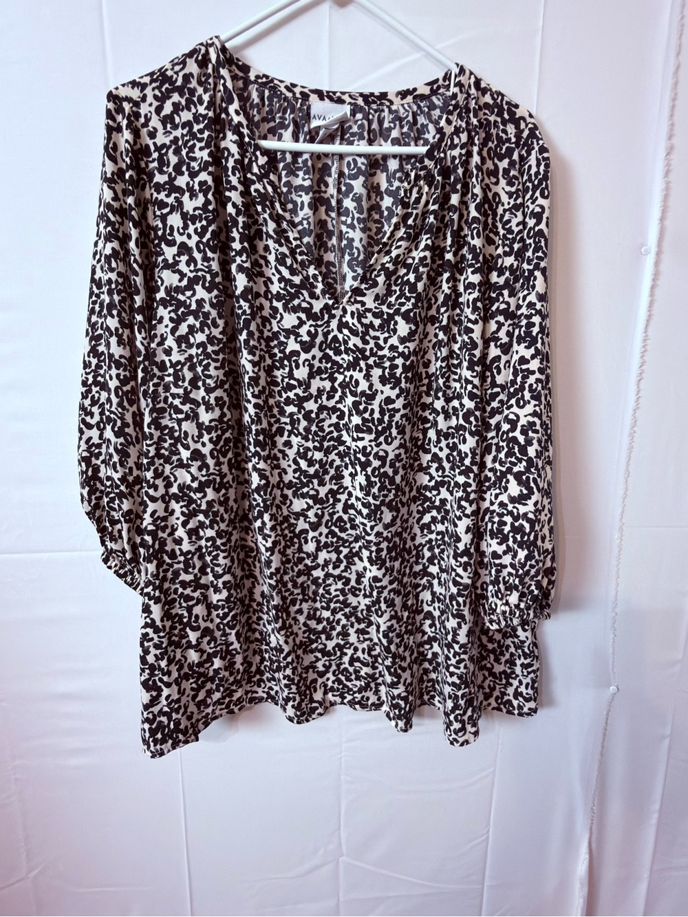 Ava & Viv Black and Cream Animal Print V-Neck Blouse